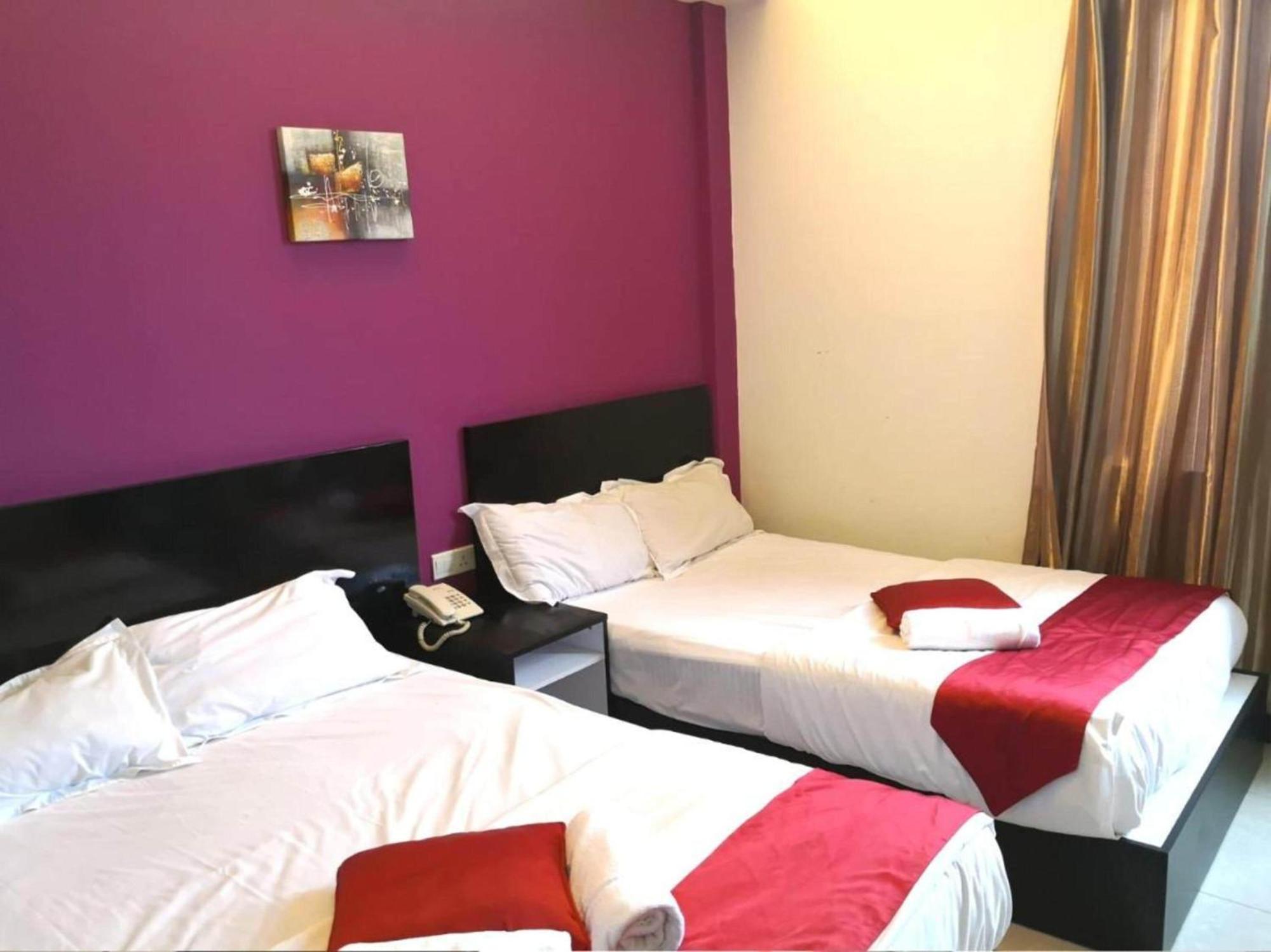 Oyo 91087 Hotel Dspark Port Klang Bagian luar foto