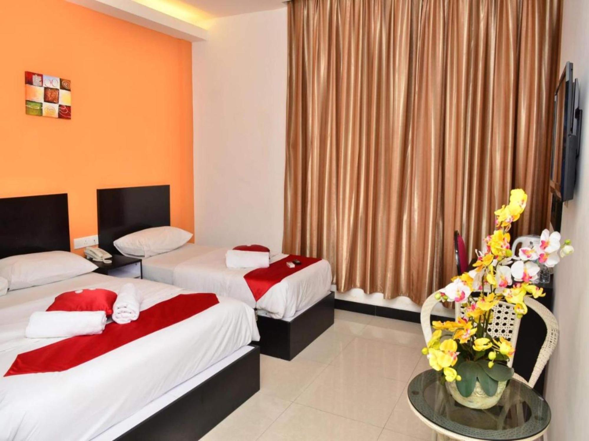 Oyo 91087 Hotel Dspark Port Klang Bagian luar foto